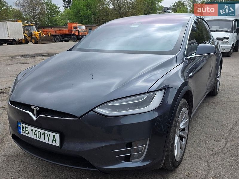 Внедорожник / Кроссовер Tesla Model X 2017 в Жмеринке Внедорожник / Кроссовер Tesla Model X 2017 в Жмеринке
