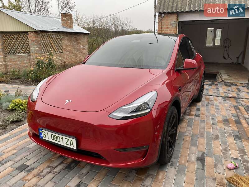 Внедорожник / Кроссовер Tesla Model Y 2021 в Полтаве