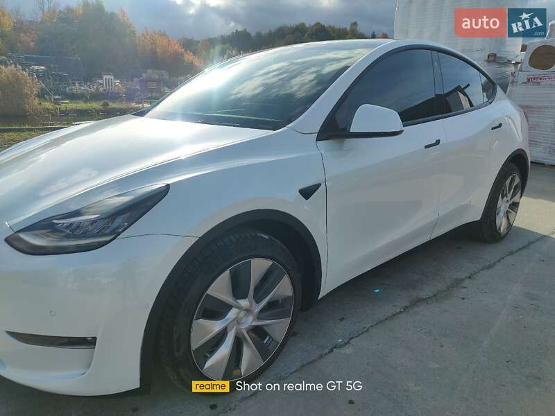 Внедорожник / Кроссовер Tesla Model Y 2021 в Львове
