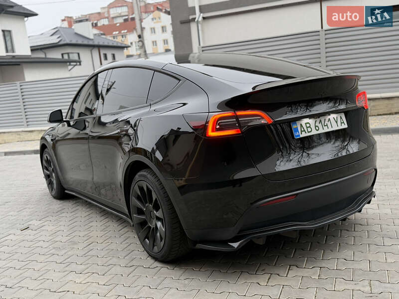 Внедорожник / Кроссовер Tesla Model Y 2023 в Виннице