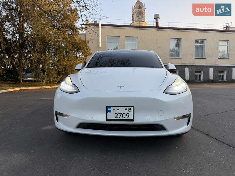 Внедорожник / Кроссовер Tesla Model Y 2021 в Одессе