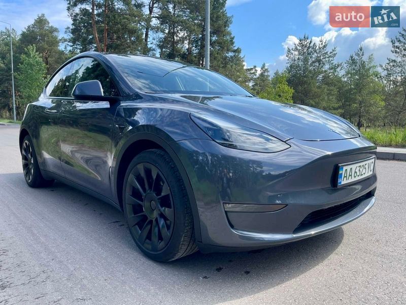 Внедорожник / Кроссовер Tesla Model Y 2023 в Киеве