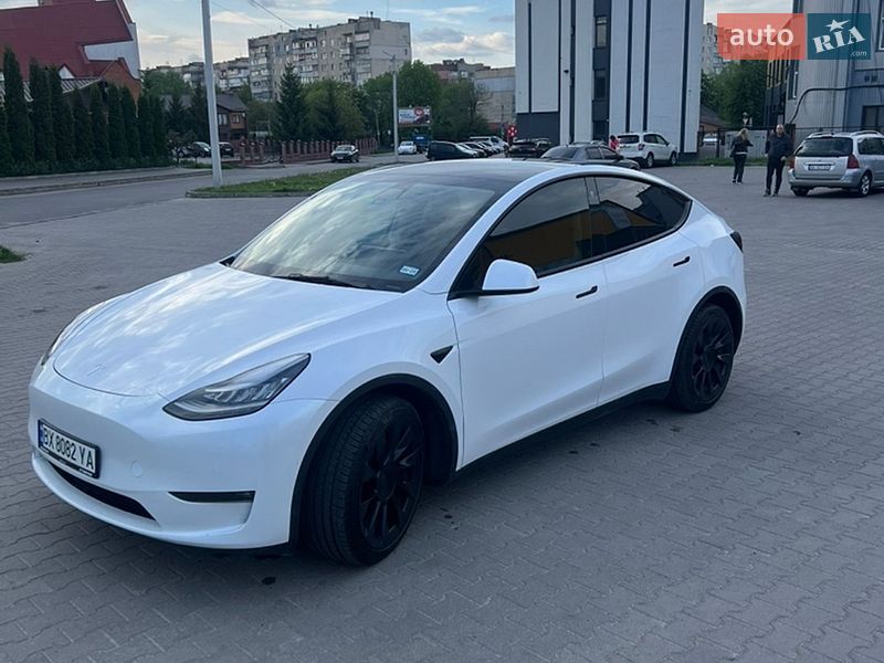 Внедорожник / Кроссовер Tesla Model Y 2021 в Хмельницком