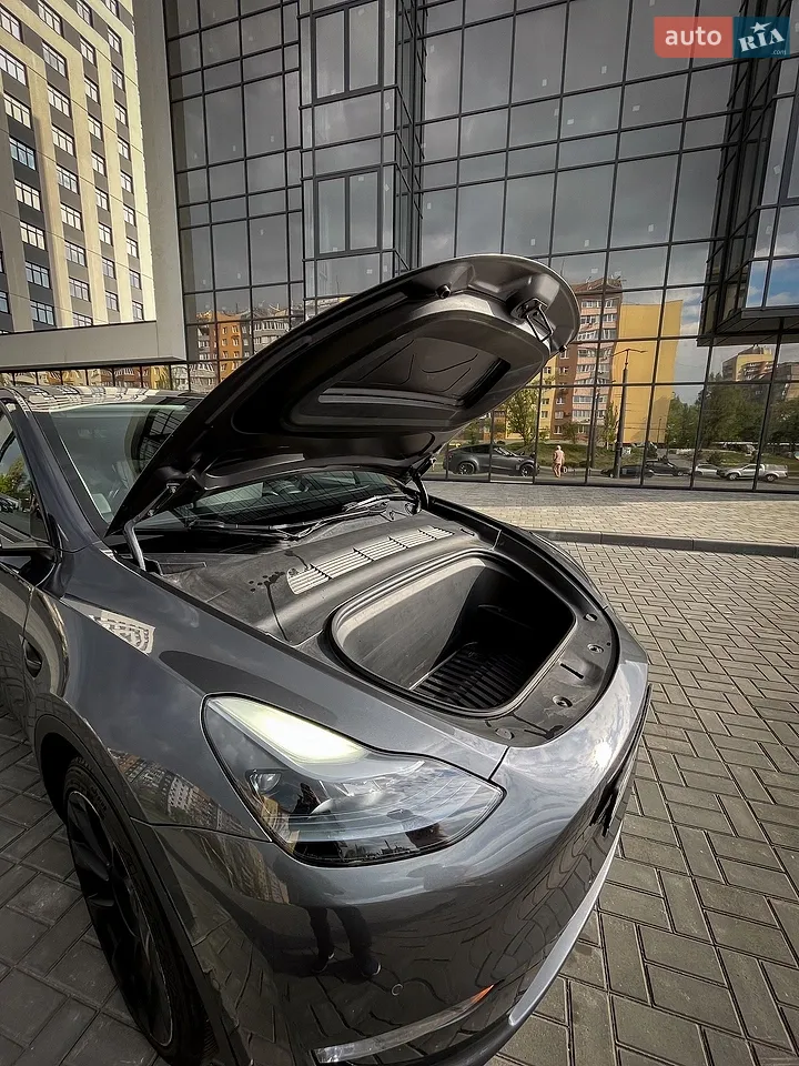 Tesla Model Y 2021 photo 5