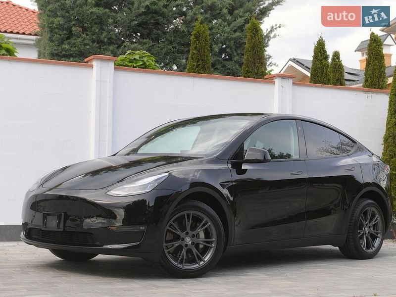Внедорожник / Кроссовер Tesla Model Y 2023 в Одессе