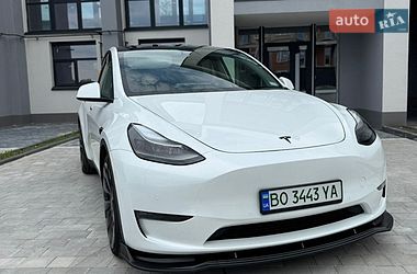 Внедорожник / Кроссовер Tesla Model Y 2022 в Тернополе