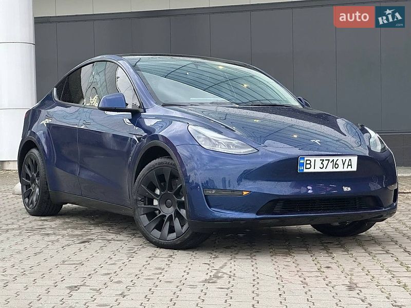 Внедорожник / Кроссовер Tesla Model Y 2023 в Полтаве