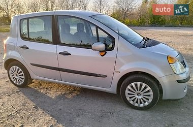 Хэтчбек Renault Modus 2005 в Ровно