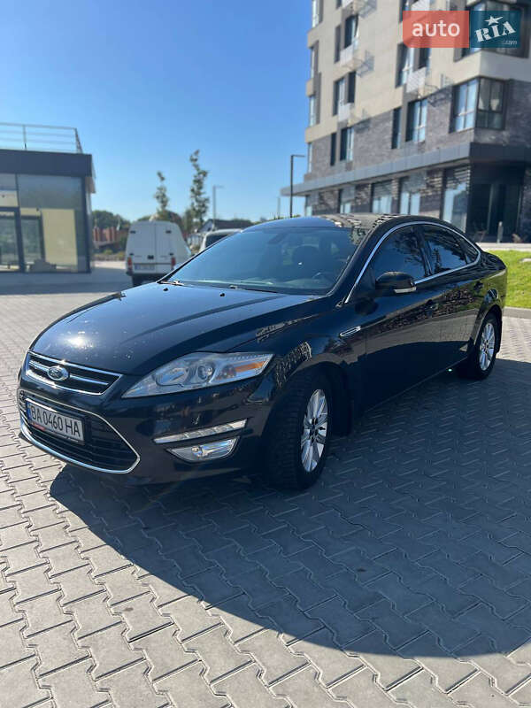 Седан Ford Mondeo 2012 в Кропивницком Седан Ford Mondeo 2012 в Кропивницком