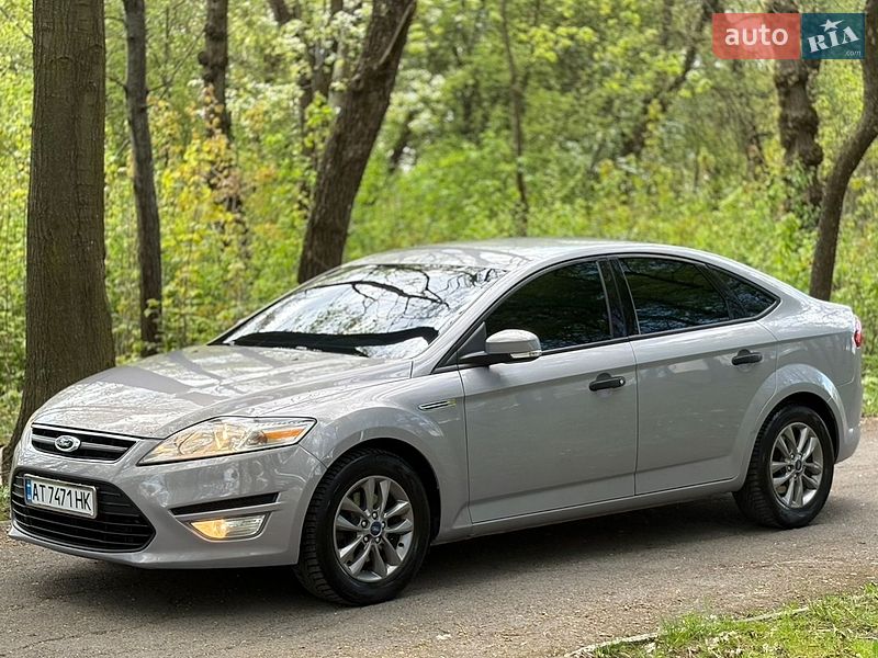 Лифтбек Ford Mondeo 2011 в Калуше