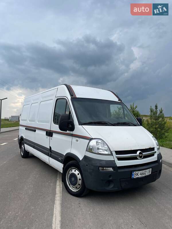 Грузовой фургон Opel Movano 2007 в Ровно