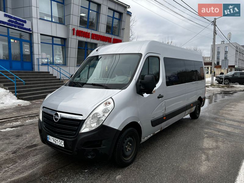 Микроавтобус Opel Movano 2012 в Киеве
