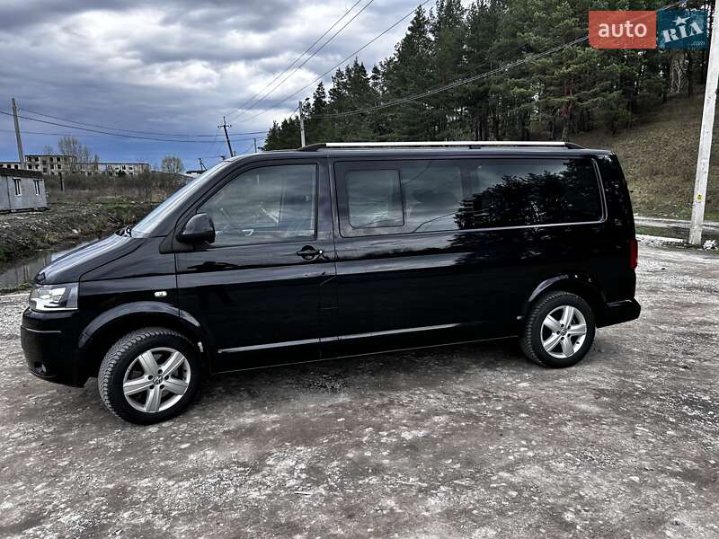 Минивэн Volkswagen Multivan 2014 в Киеве
