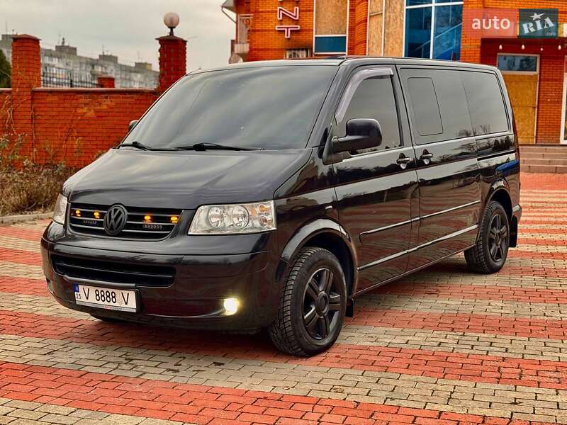 Минивэн Volkswagen Multivan 2010 в Запорожье