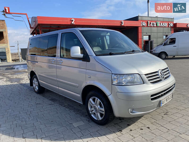 Мінівен Volkswagen Multivan 2006 в Львові