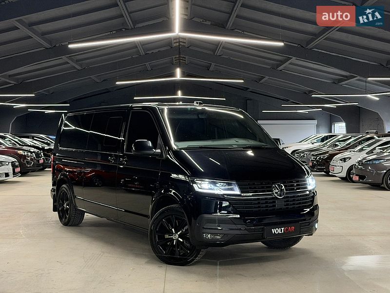 Мінівен Volkswagen Multivan 2021 в Володимирі