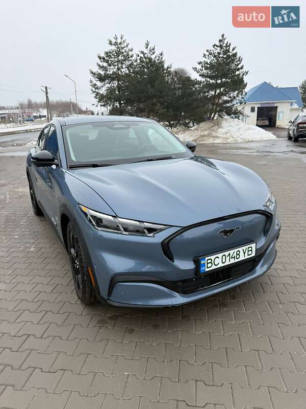 Позашляховик / Кросовер Ford Mustang Mach-E 2024 в Мостиській
