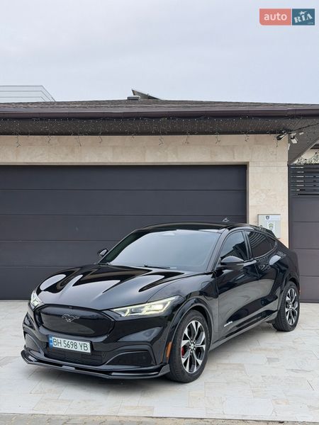 Позашляховик / Кросовер Ford Mustang Mach-E 2020 в Одесі