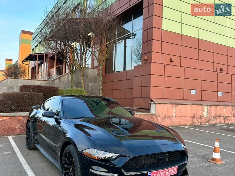Купе Ford Mustang 2017 в Луцке