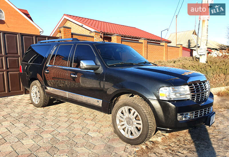 Внедорожник / Кроссовер Lincoln Navigator 2012 в Луцке