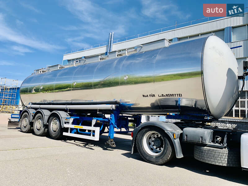 Цистерна полуприцеп Bodex NC 2011 в Киеве Цистерна полуприцеп Bodex NC 2011 в Киеве