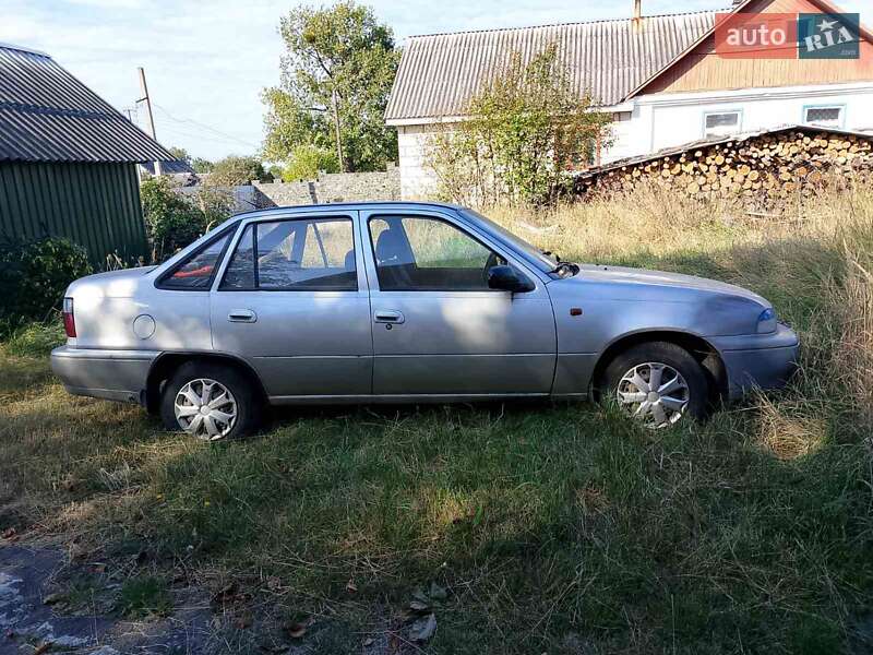 Седан Daewoo Nexia 2006 в На Новой Боровой