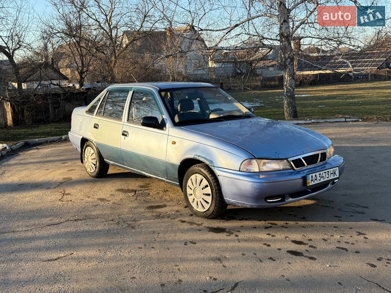 Седан Daewoo Nexia 2008 в Золотоноше