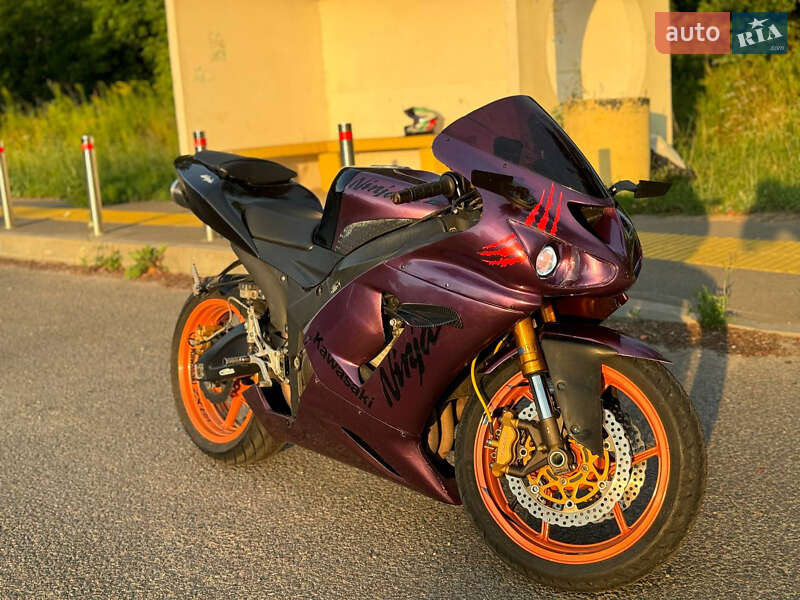 Спортбайк Kawasaki Ninja 636 ZX-6R 2005 в Ромнах