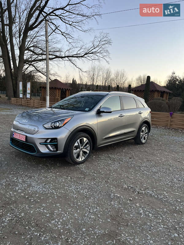 Внедорожник / Кроссовер Kia Niro 2022 в Кельменцах