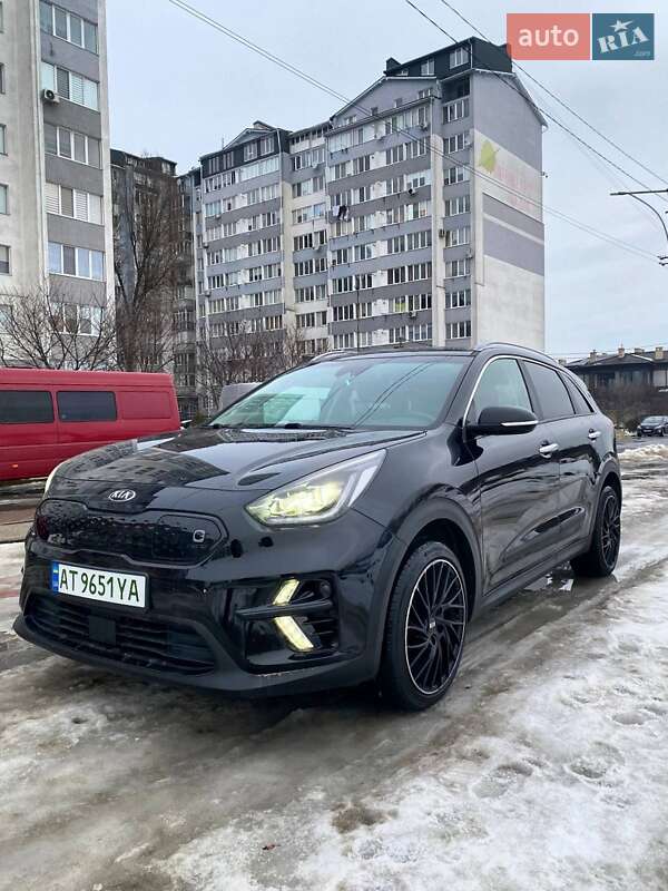 Внедорожник / Кроссовер Kia Niro 2020 в Ивано-Франковске