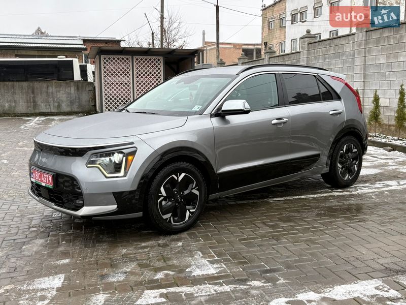 Внедорожник / Кроссовер Kia Niro 2024 в Ровно