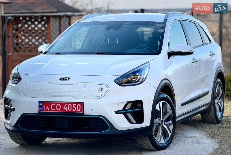 Внедорожник / Кроссовер Kia Niro 2020 в Дрогобыче