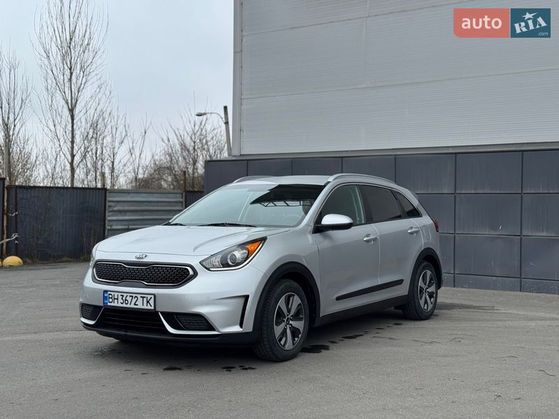 Внедорожник / Кроссовер Kia Niro 2017 в Одессе