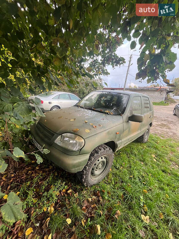 Позашляховик / Кросовер Chevrolet Niva 2008 в Києві