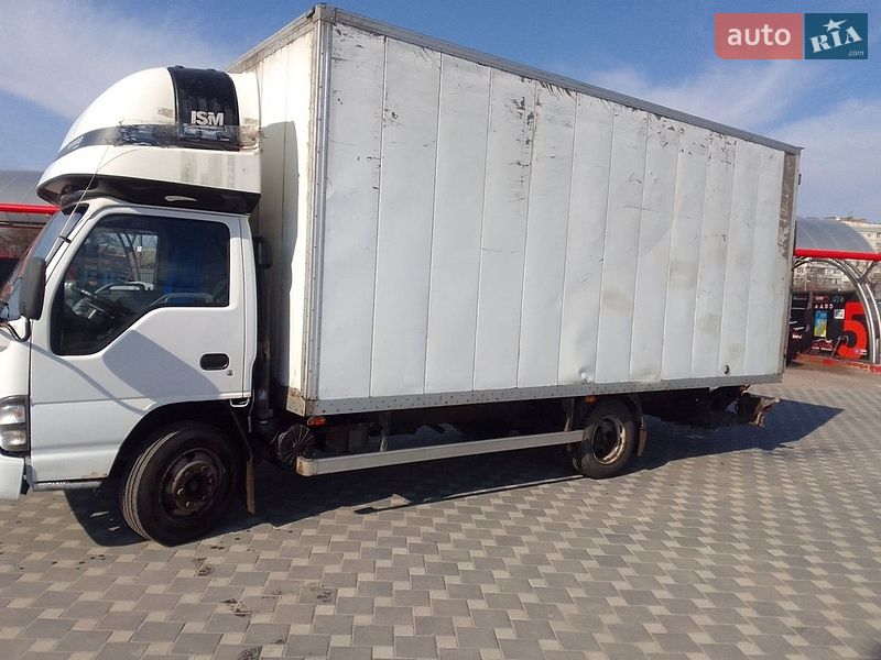Грузовой фургон Isuzu NQR 2008 в Полтаве