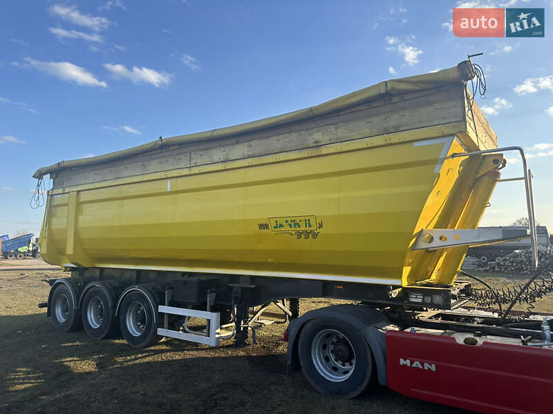 Самосвал полуприцеп Janmil NW 2004 в Сумах