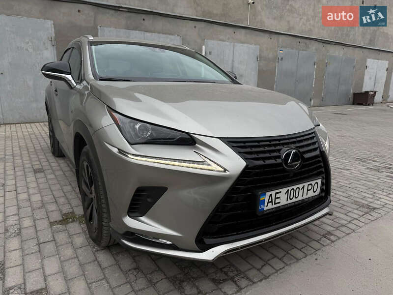 Внедорожник / Кроссовер Lexus NX 2020 в Каменском
