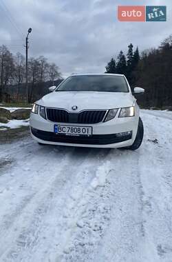 Лифтбек Skoda Octavia 2017 в Сколе