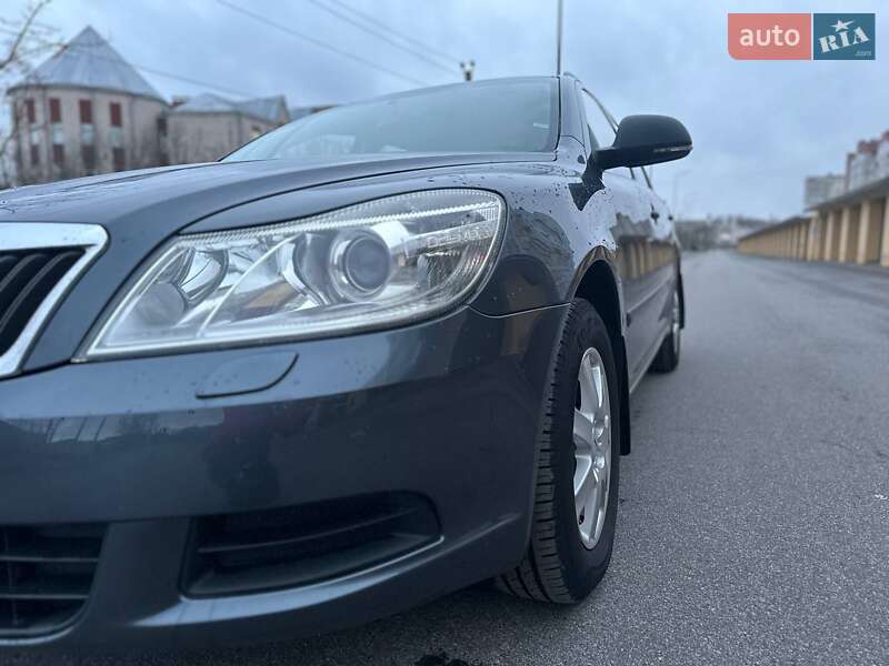 Универсал Skoda Octavia 2010 в Виннице