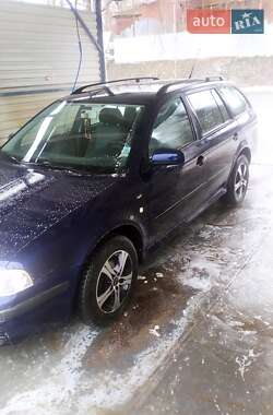 Универсал Skoda Octavia 2003 в Бориславе