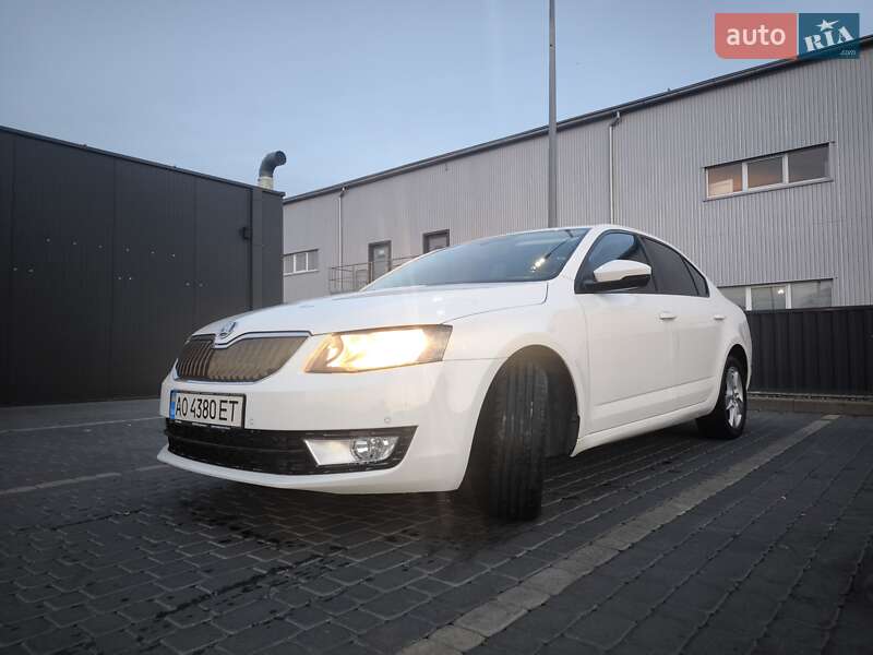 Лифтбек Skoda Octavia 2015 в Мукачево