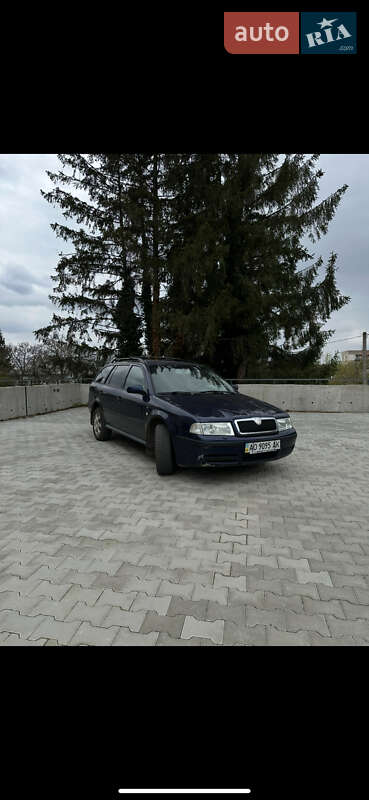 Универсал Skoda Octavia 2002 в Ужгороде