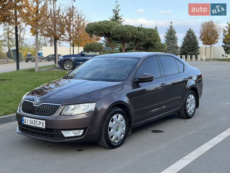 Ліфтбек Skoda Octavia 2013 в Дніпрі