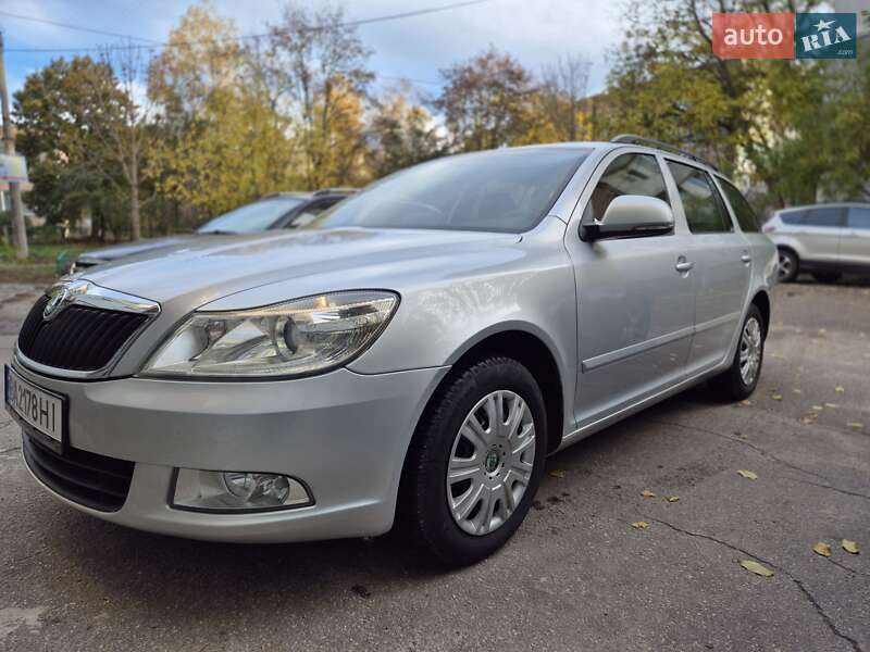 Универсал Skoda Octavia 2009 в Кропивницком