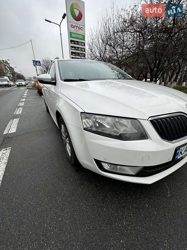 Универсал Skoda Octavia 2016 в Киеве