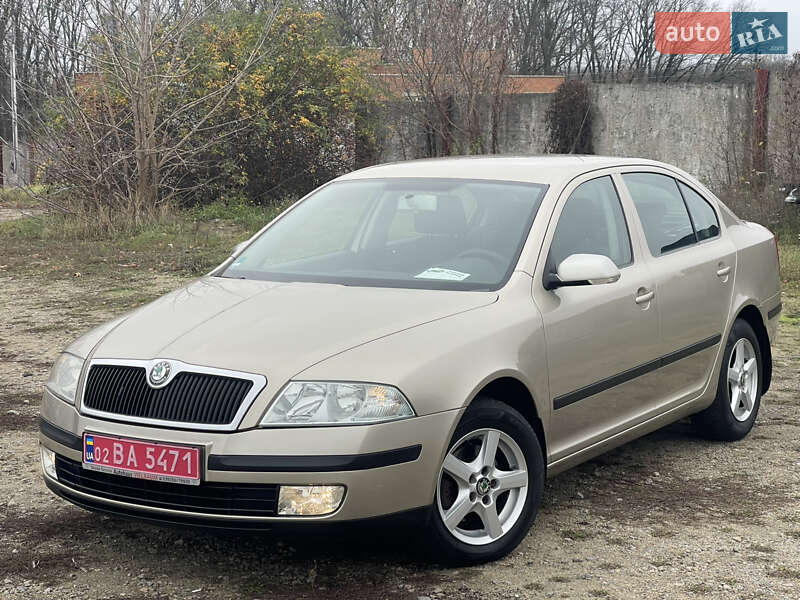 Лифтбек Skoda Octavia 2005 в Умани