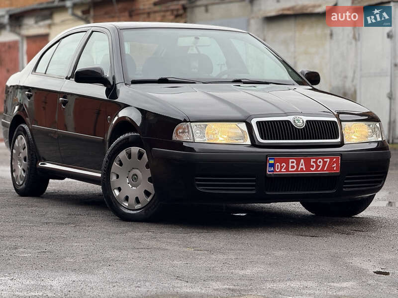 Лифтбек Skoda Octavia 2009 в Умани