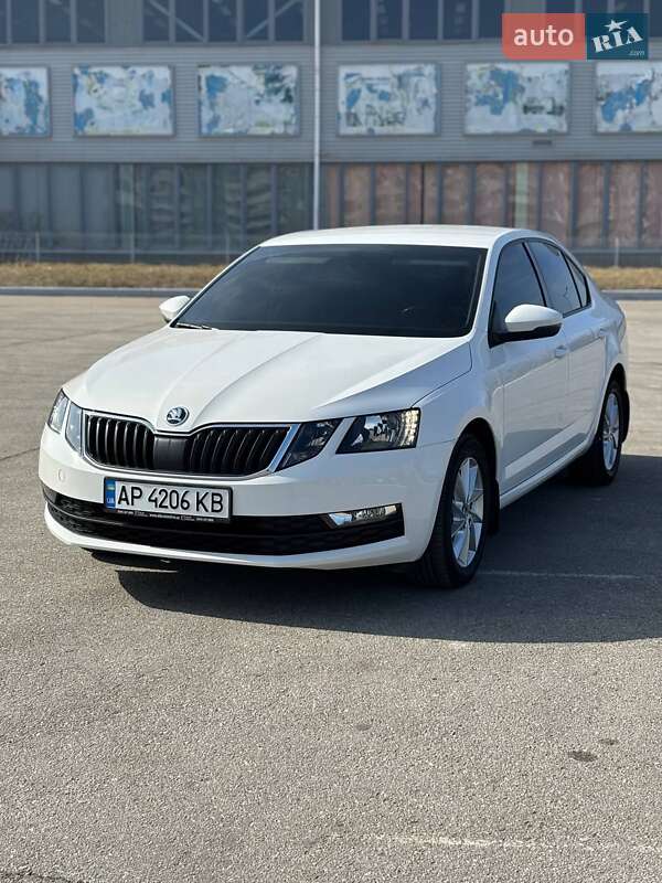 Лифтбек Skoda Octavia 2017 в Запорожье