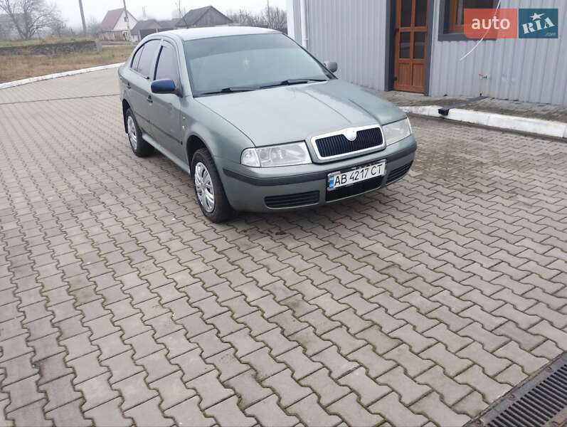 Лифтбек Skoda Octavia 2001 в Калиновке