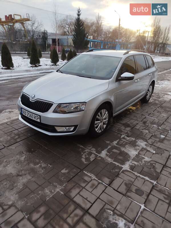 Универсал Skoda Octavia 2014 в Виннице